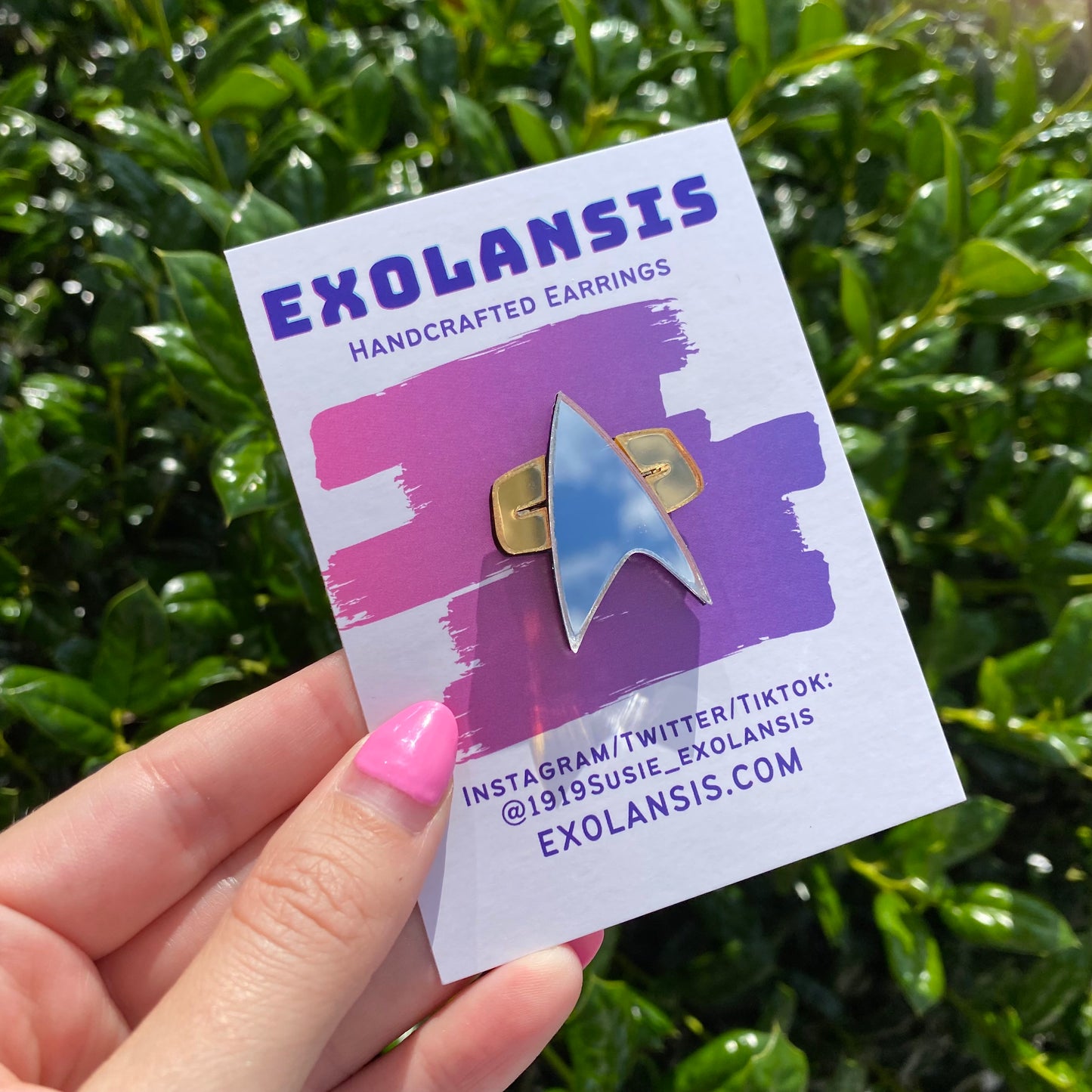 VOY Mirror Acrylic Badge Pin