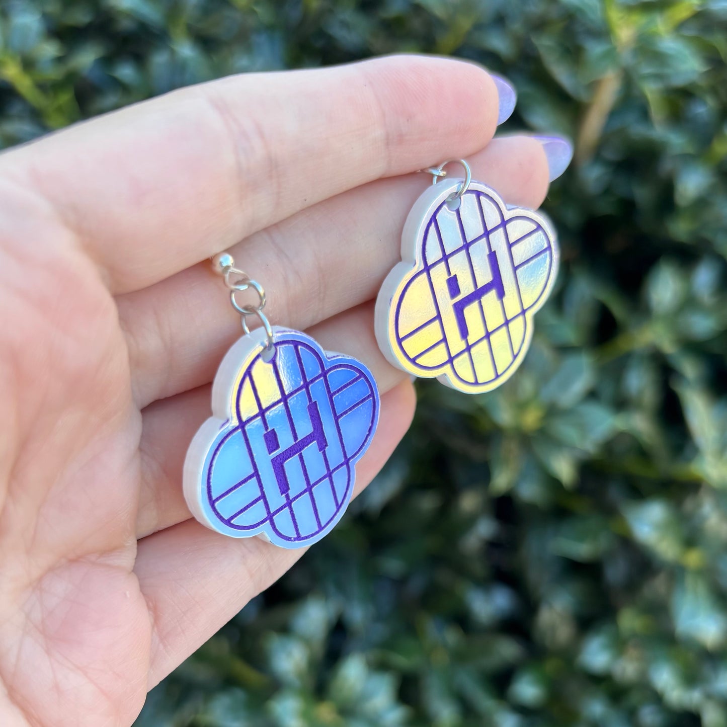 Huntrix Lightstick Color Shift Acrylic Earrings