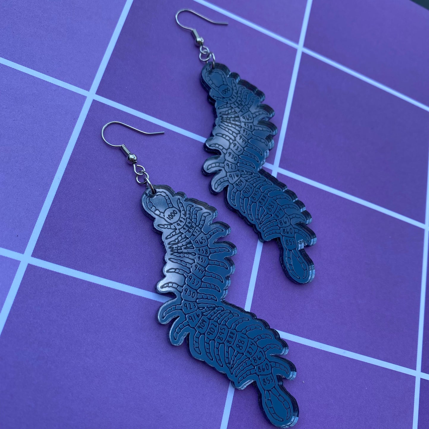 1,000-7 Centipede Acrylic Earrings