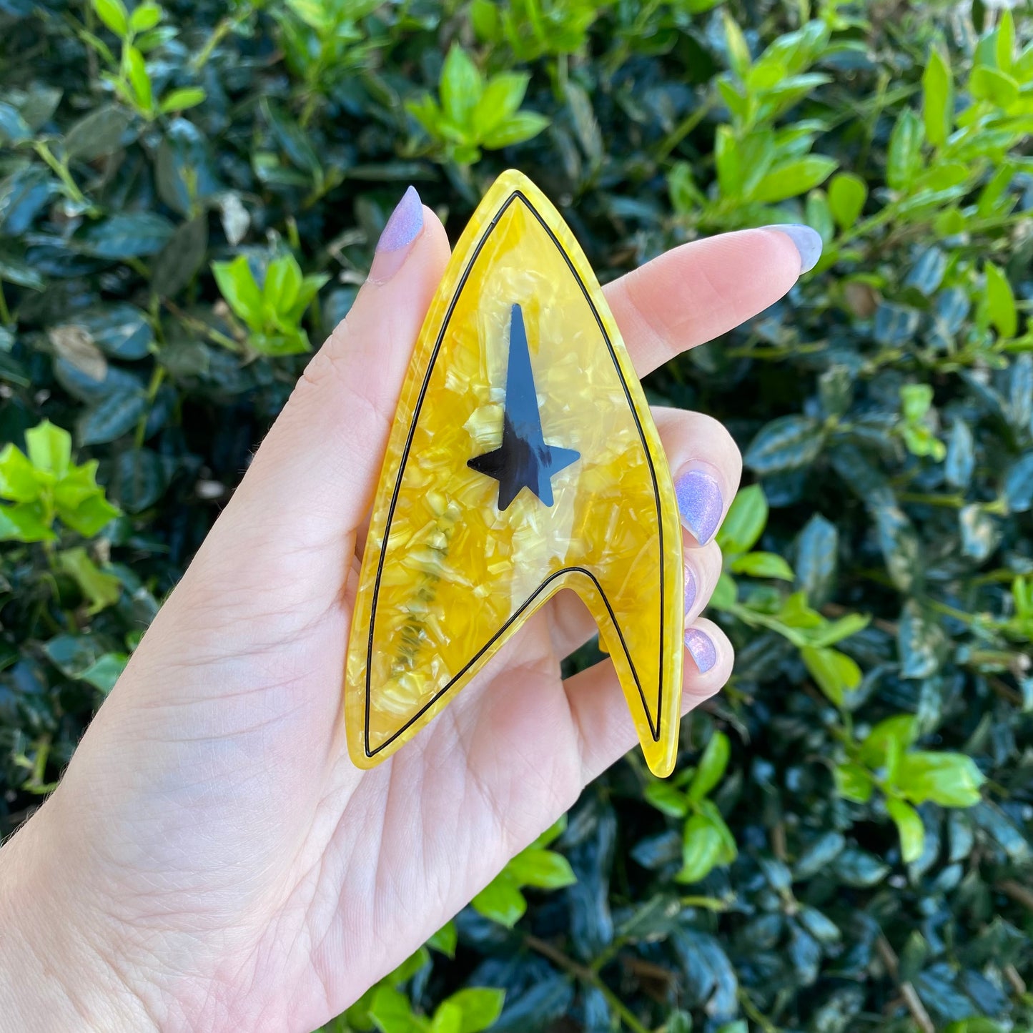 Command Delta Star Claw Clip