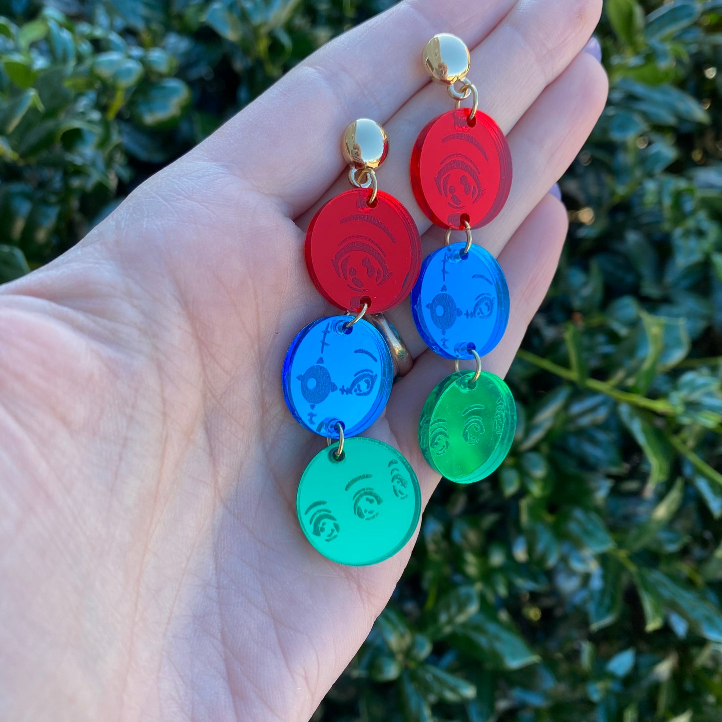 Ikigusare Mirror Eyes Acrylic Earrings