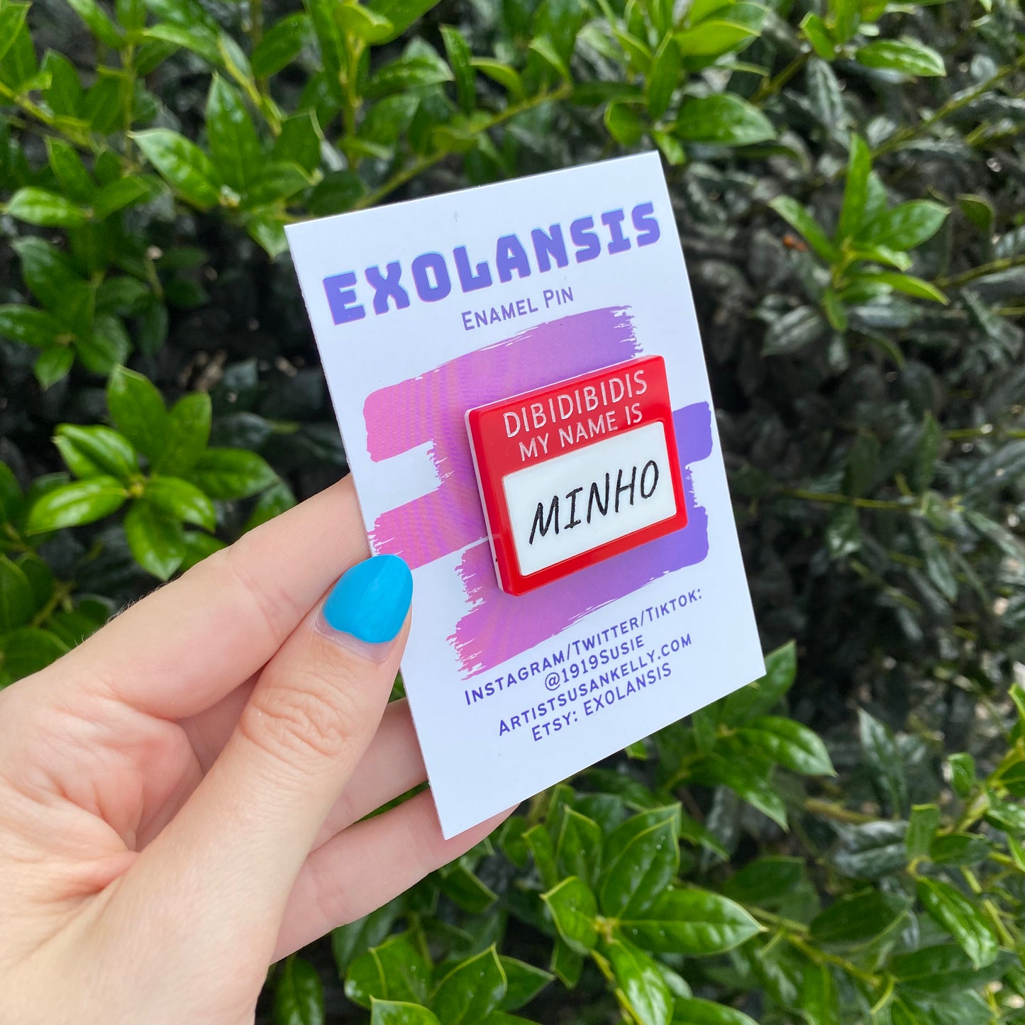 Dibidibidis My name is MINHO Acrylic Pin