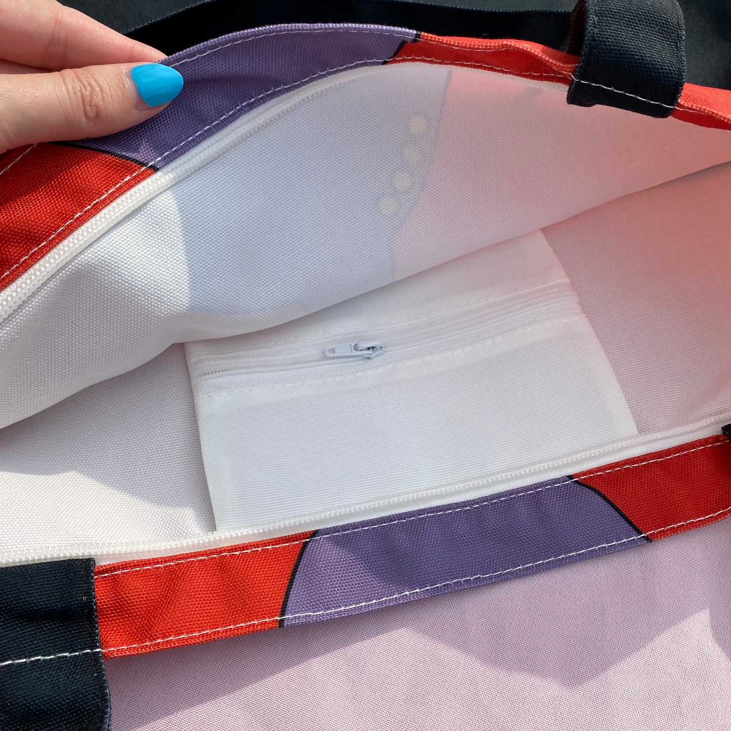 VOY Uniform Zipper Tote Bag