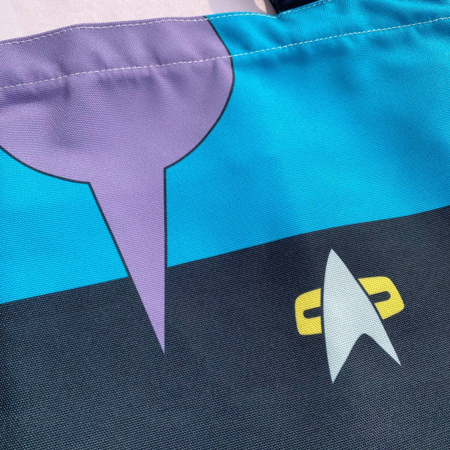 VOY Uniform Zipper Tote Bag