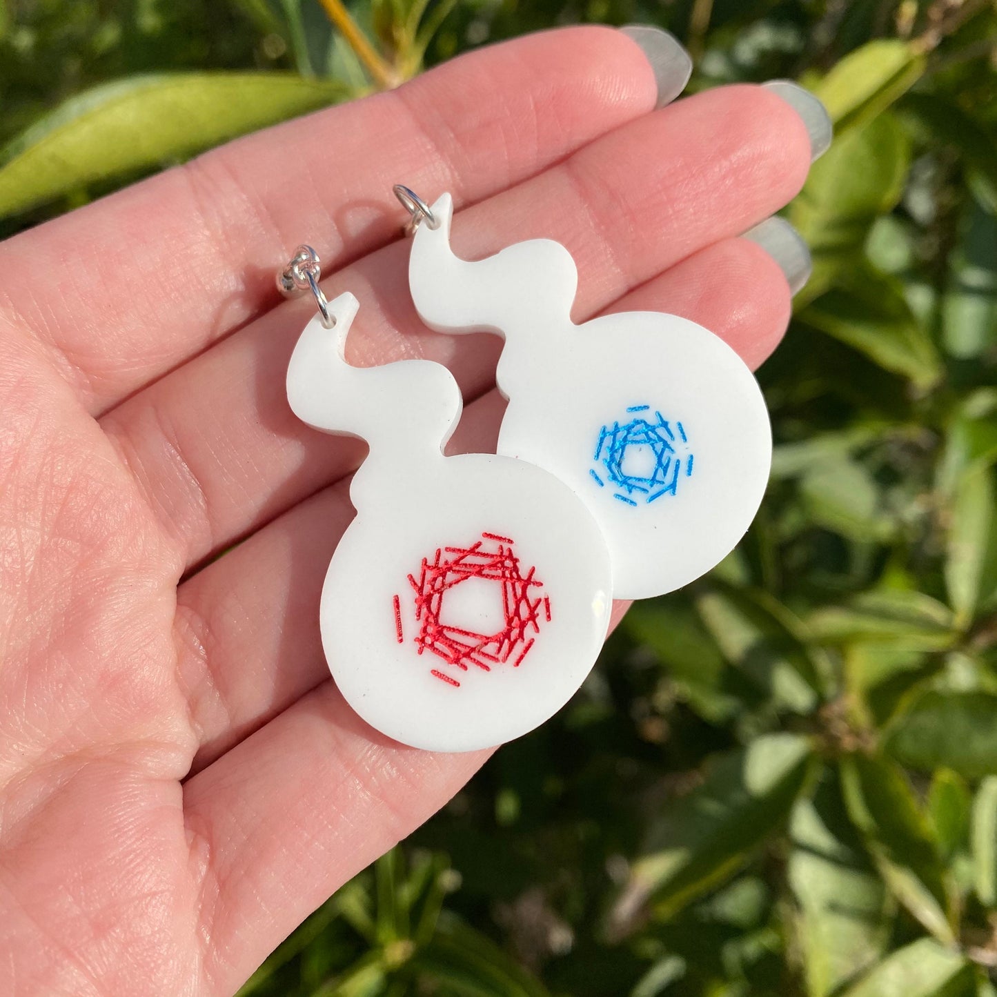 TBHK White Hakujoudai Hanako-kun Inspired Acrylic Earrings