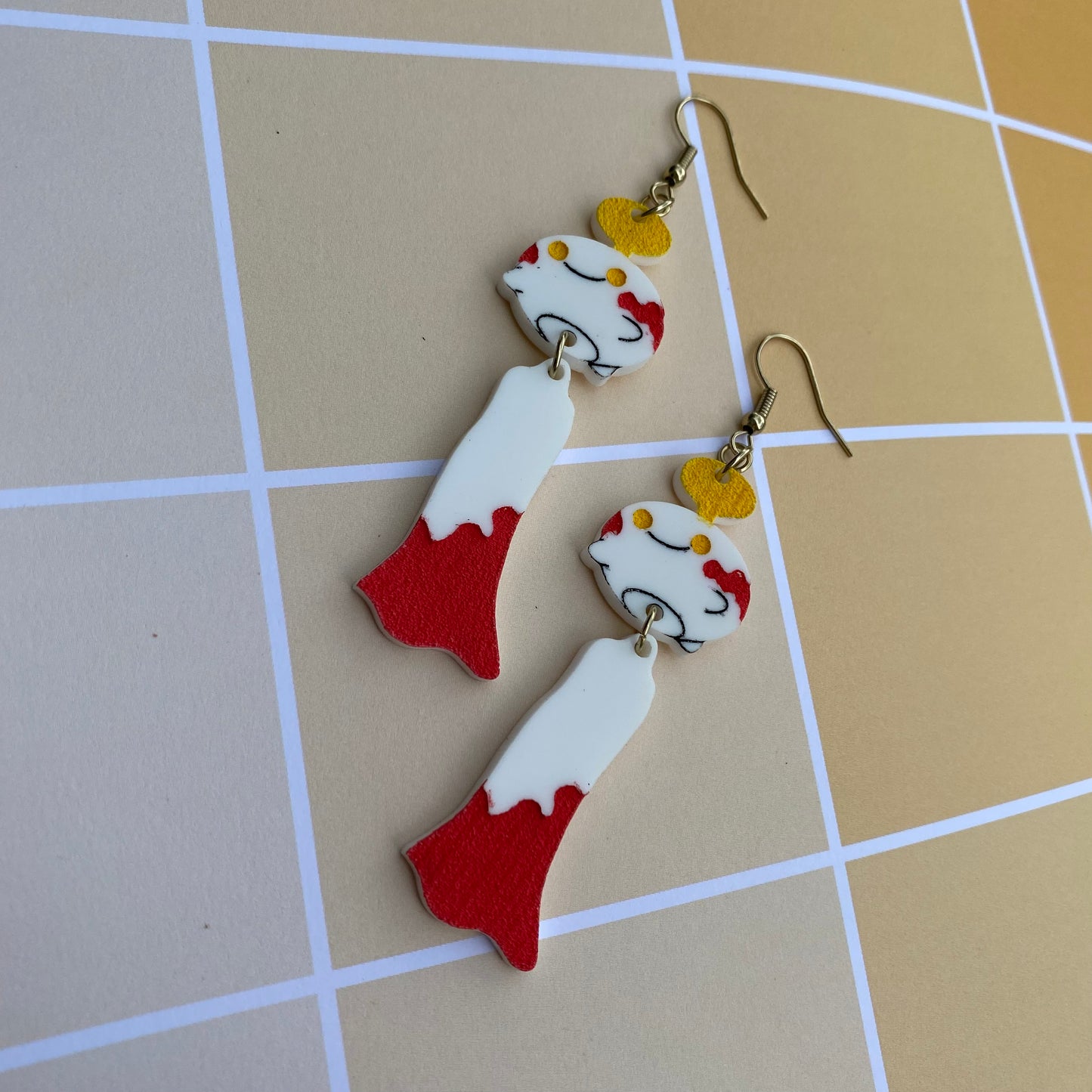 Chimecho Dangle Acrylic Earrings