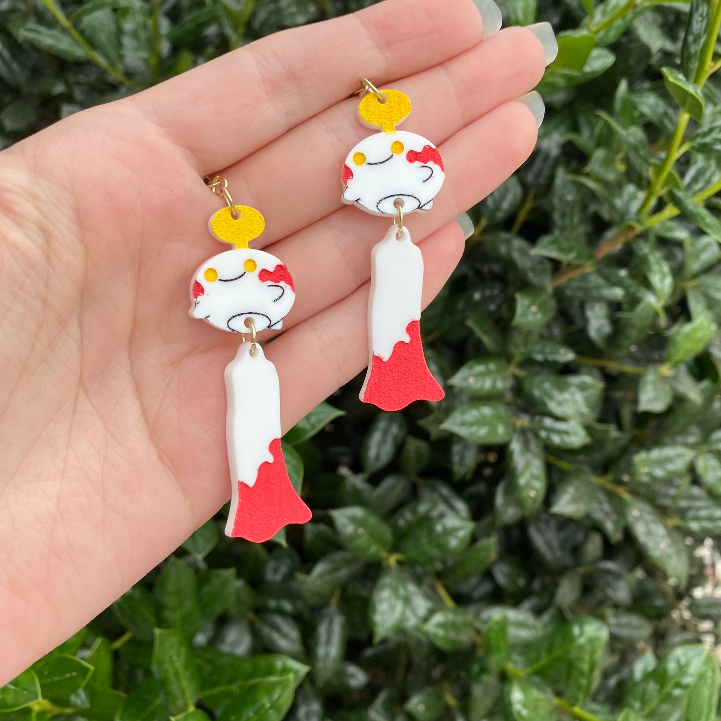 Chimecho Dangle Acrylic Earrings