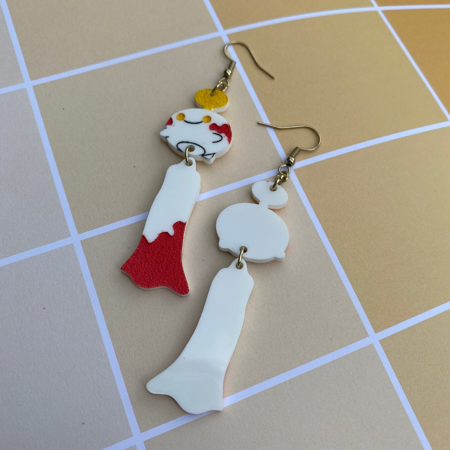 Chimecho Dangle Acrylic Earrings