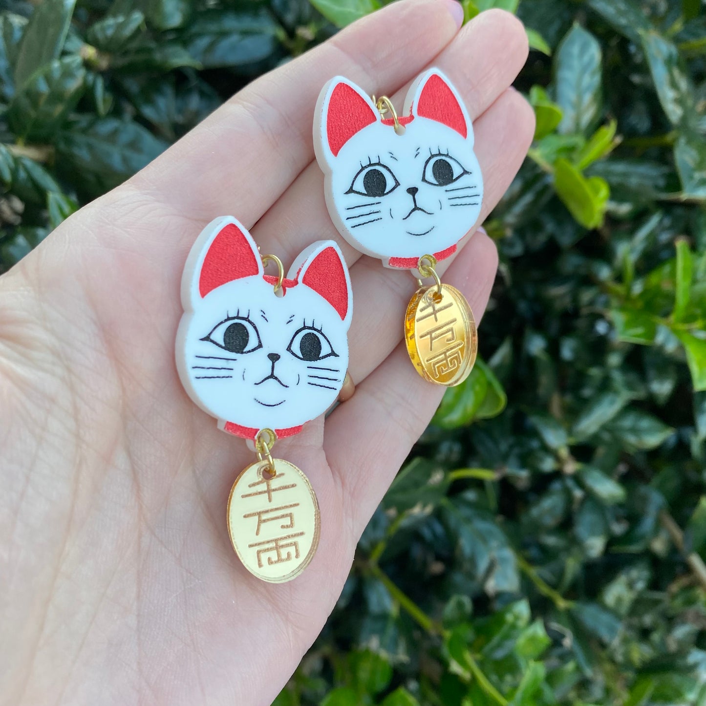 Dandadan Turbo Lucky Cat With Gold Charm Acrylic Earrings