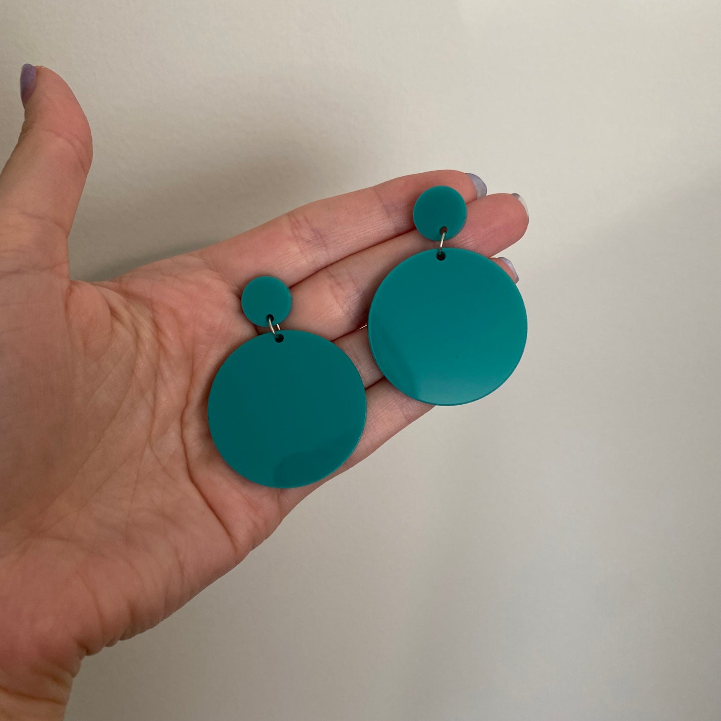 Dandadan Momo Circle Acrylic Earrings