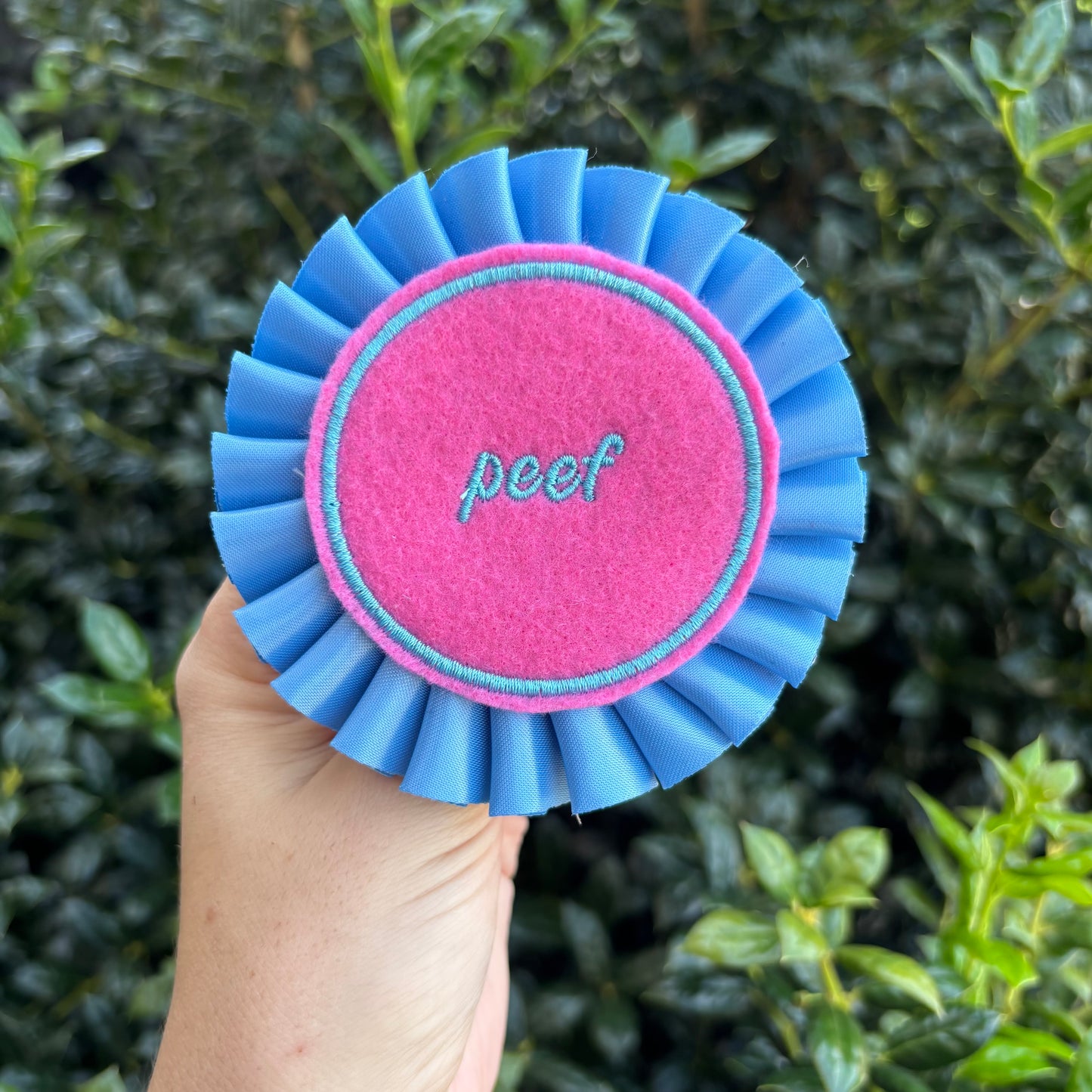 Peef Ribbon Rosette