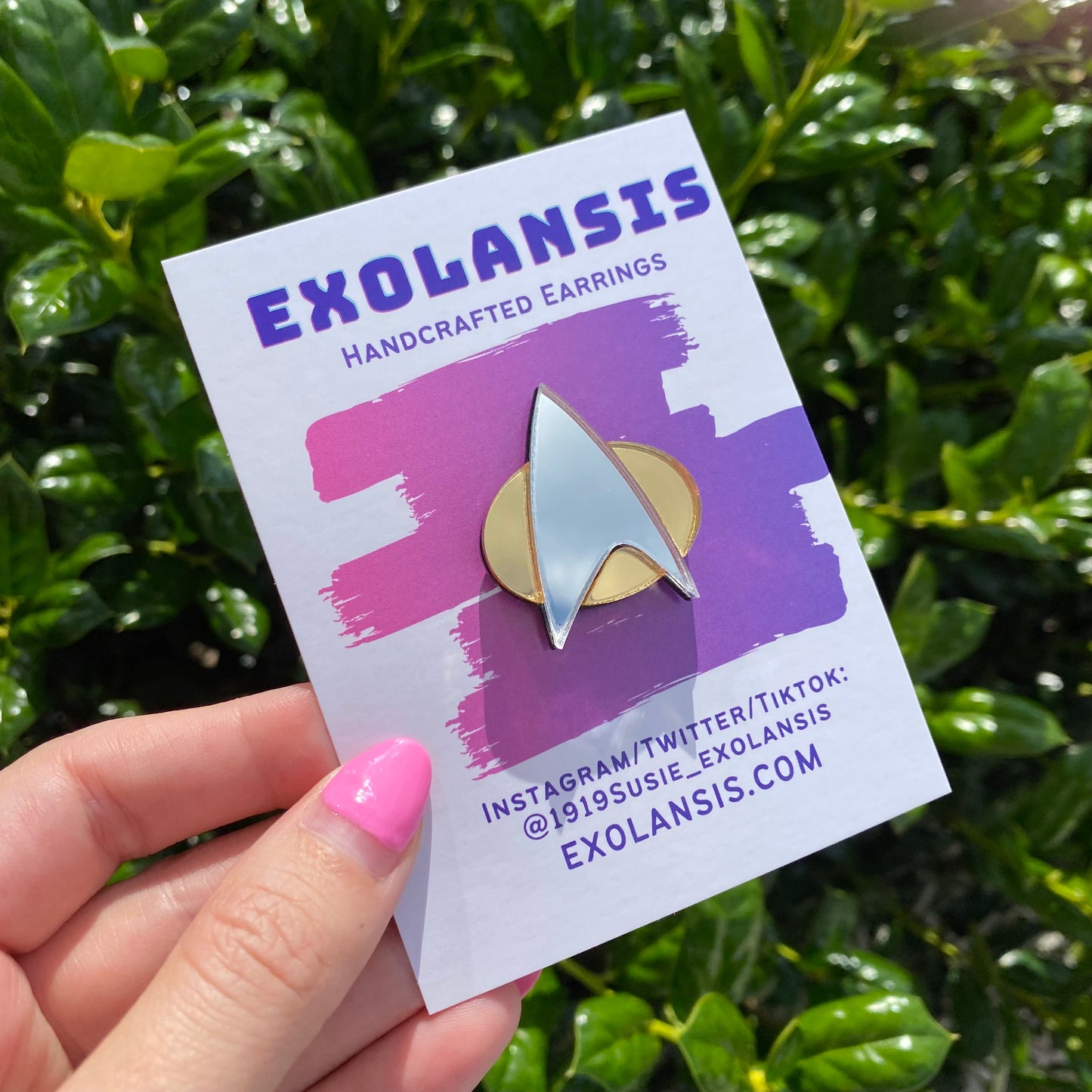 TNG Mirror Acrylic Badge Pin